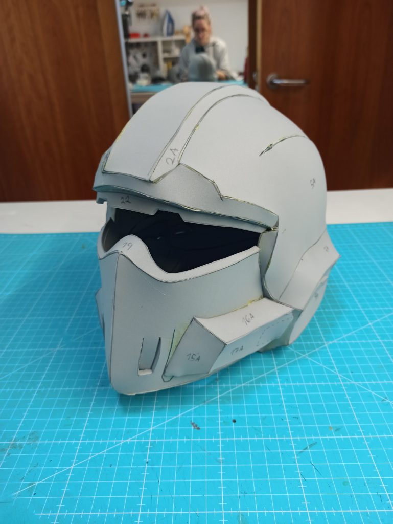 Helldivers helmet craft foam tutorial